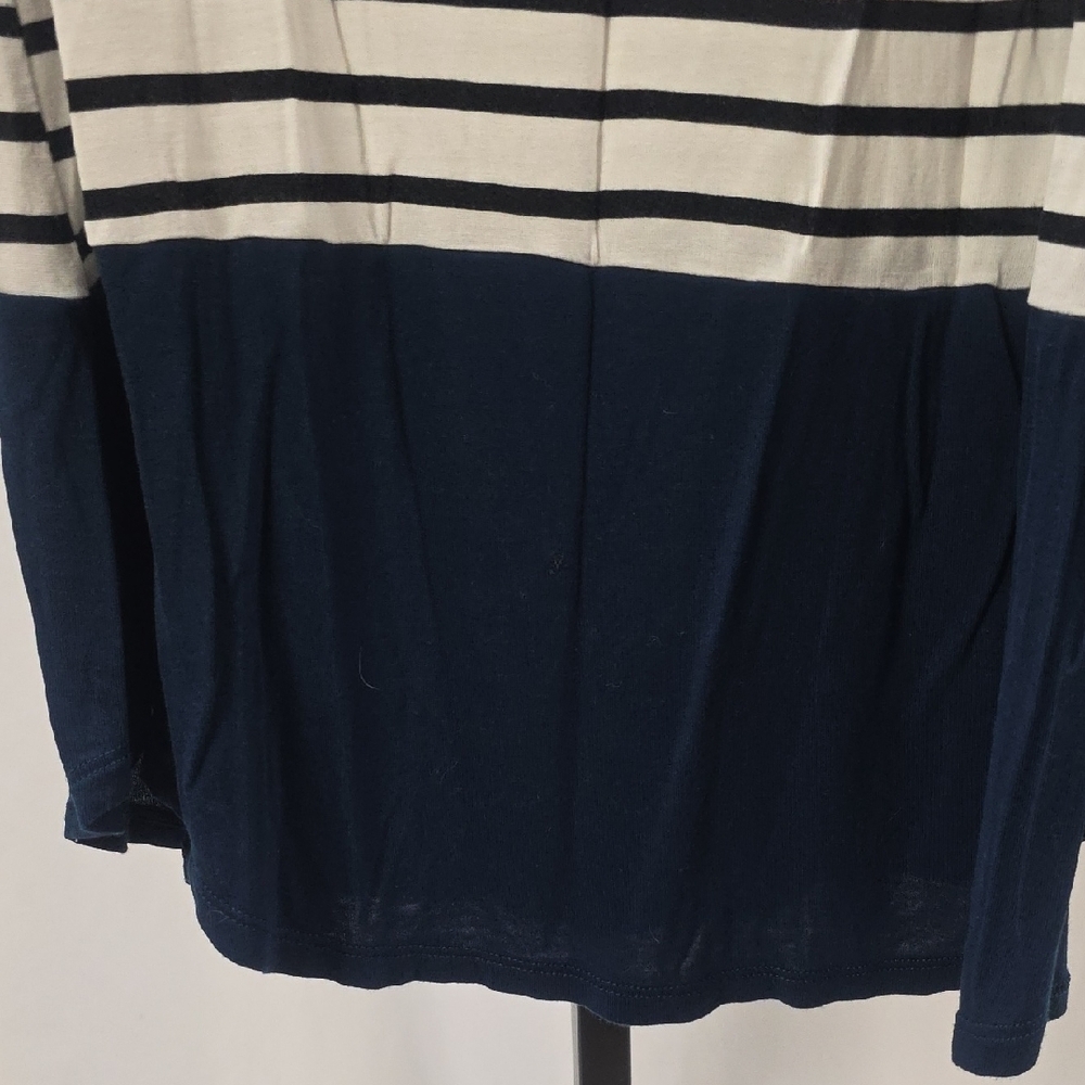 Floral and Striped Sleeveless Top - Picture 6 of 8